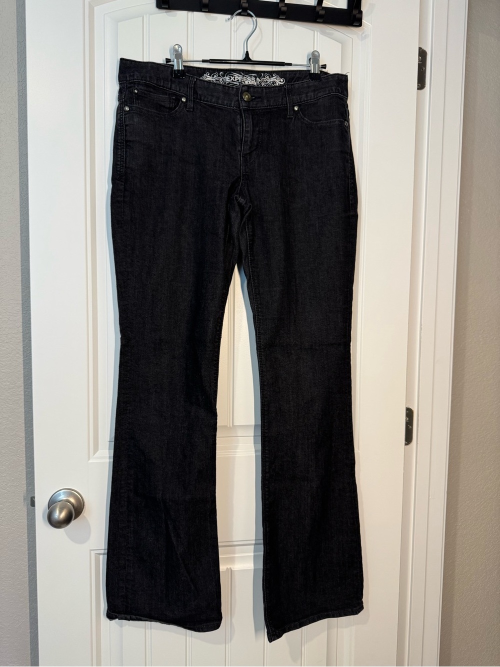 Express Women's Y2K Black Low Rise Boot Cut Jeans